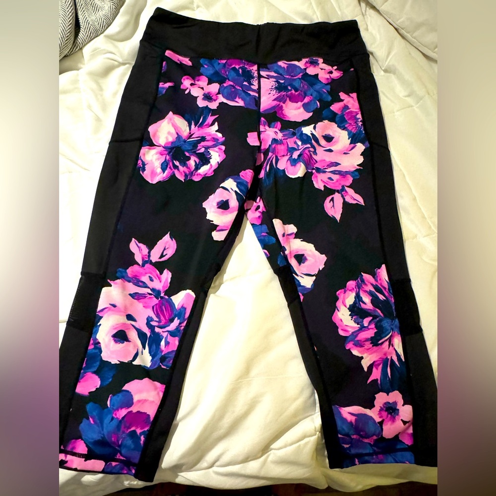 2x Lularoe leggings with sexy mesh